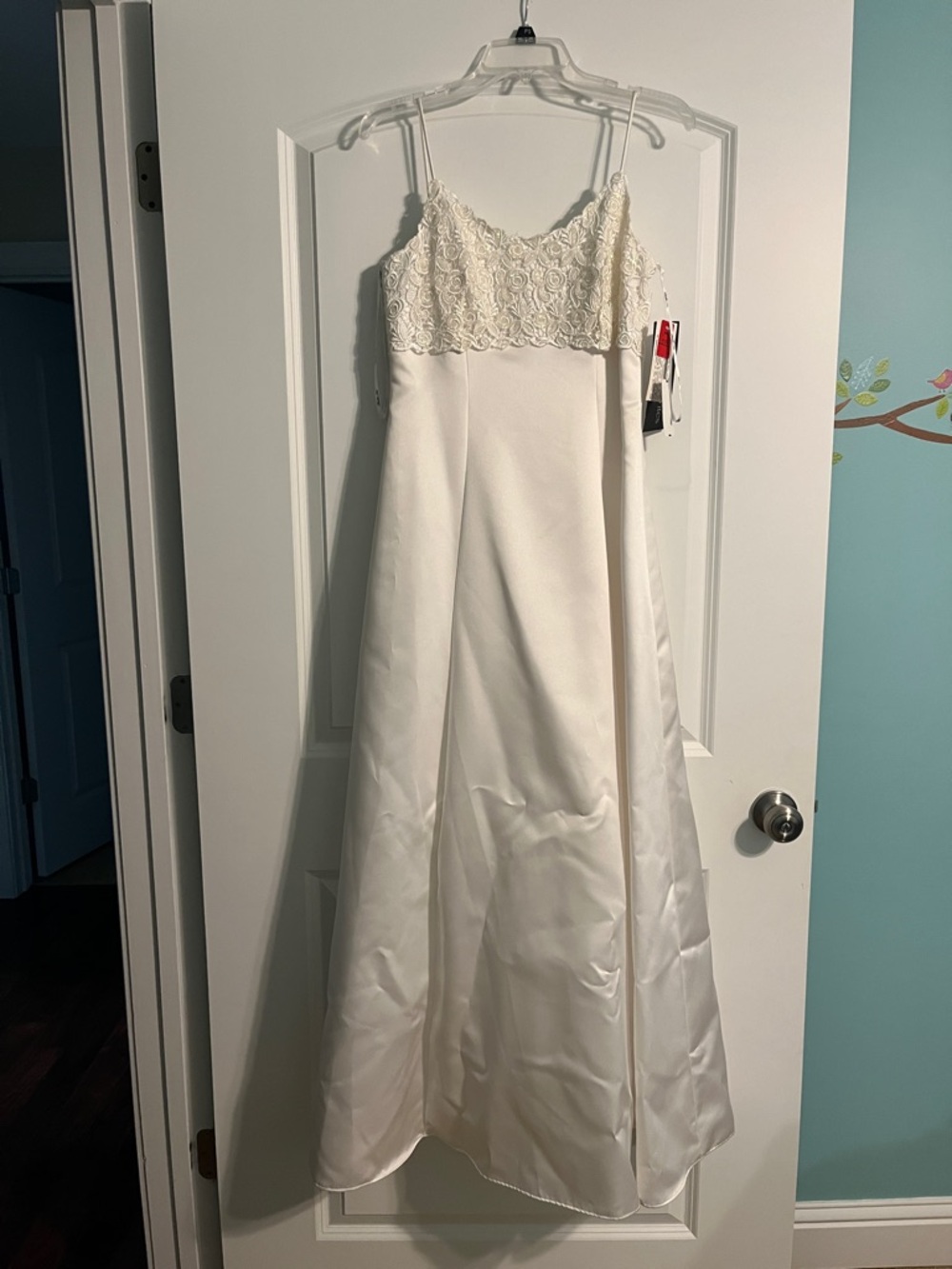 Slightly off white Satin Spaghetti Strap formal Dress with Lace Bust